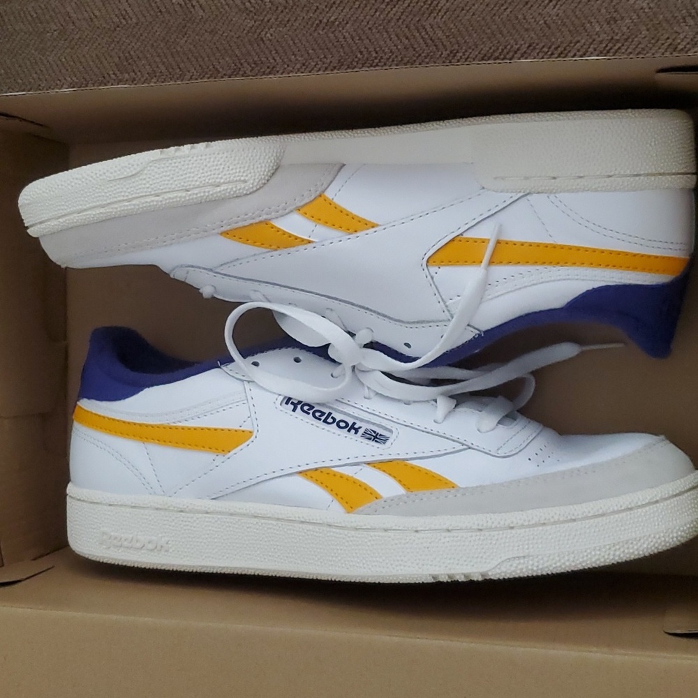 REEBOK CLUB C REVENGE MENS TENNIS SHOES, NIB